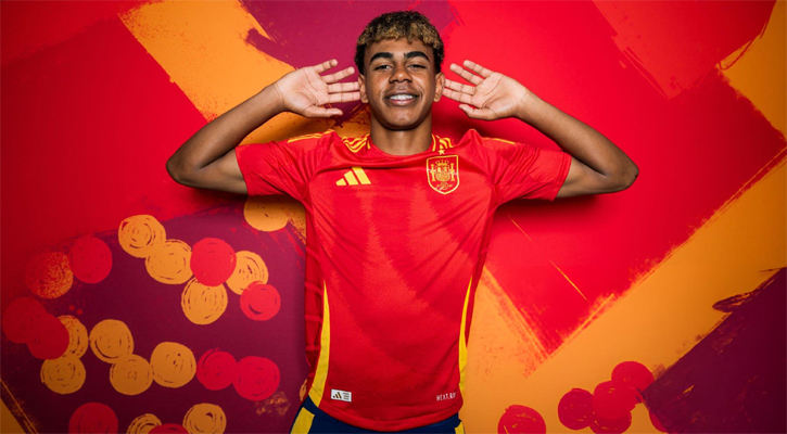 ইউরোর সর্বকনিষ্ঠ ফুটবলার লামিন ইয়ামাল